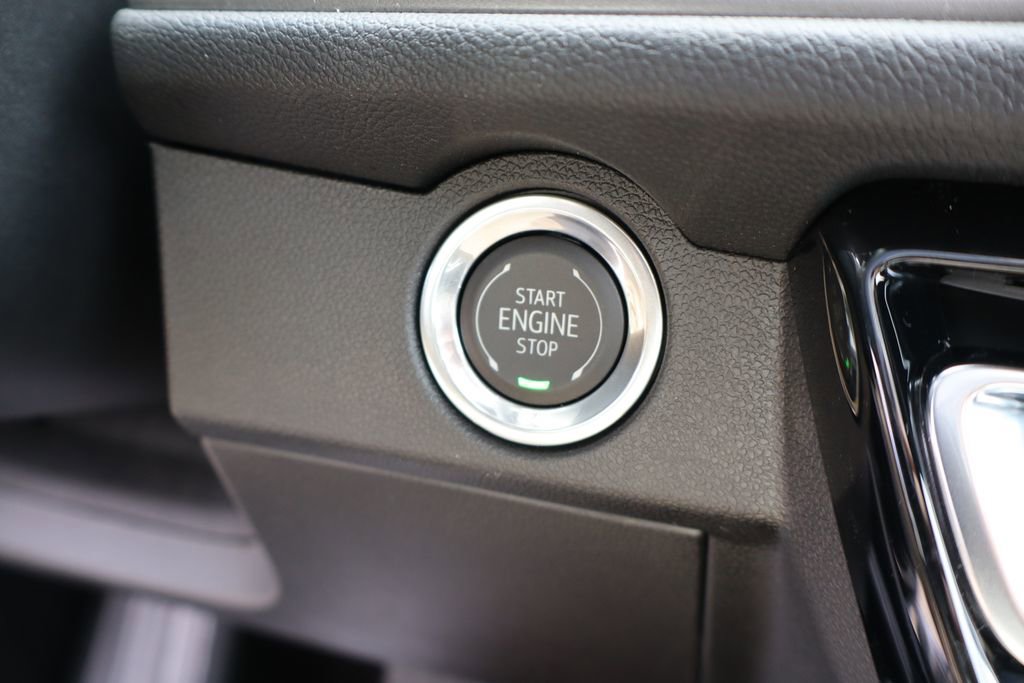 New 2026 Chevrolet Traverse LT FWD image 21