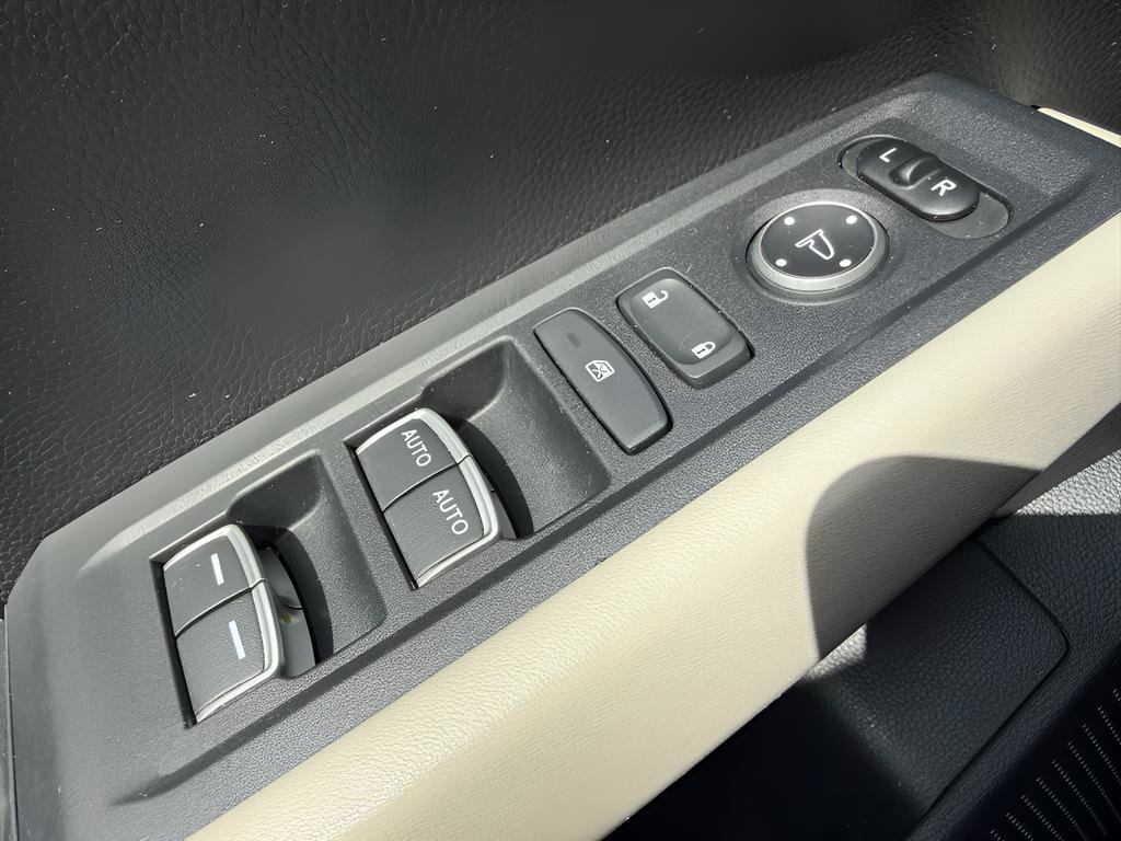 Certified 2023 Honda Accord LX image 24