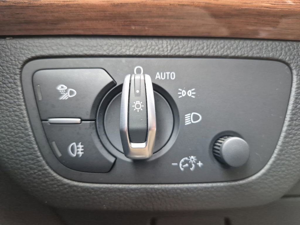 Used 2023 Audi Q5 2.0T Premium Plus image 26