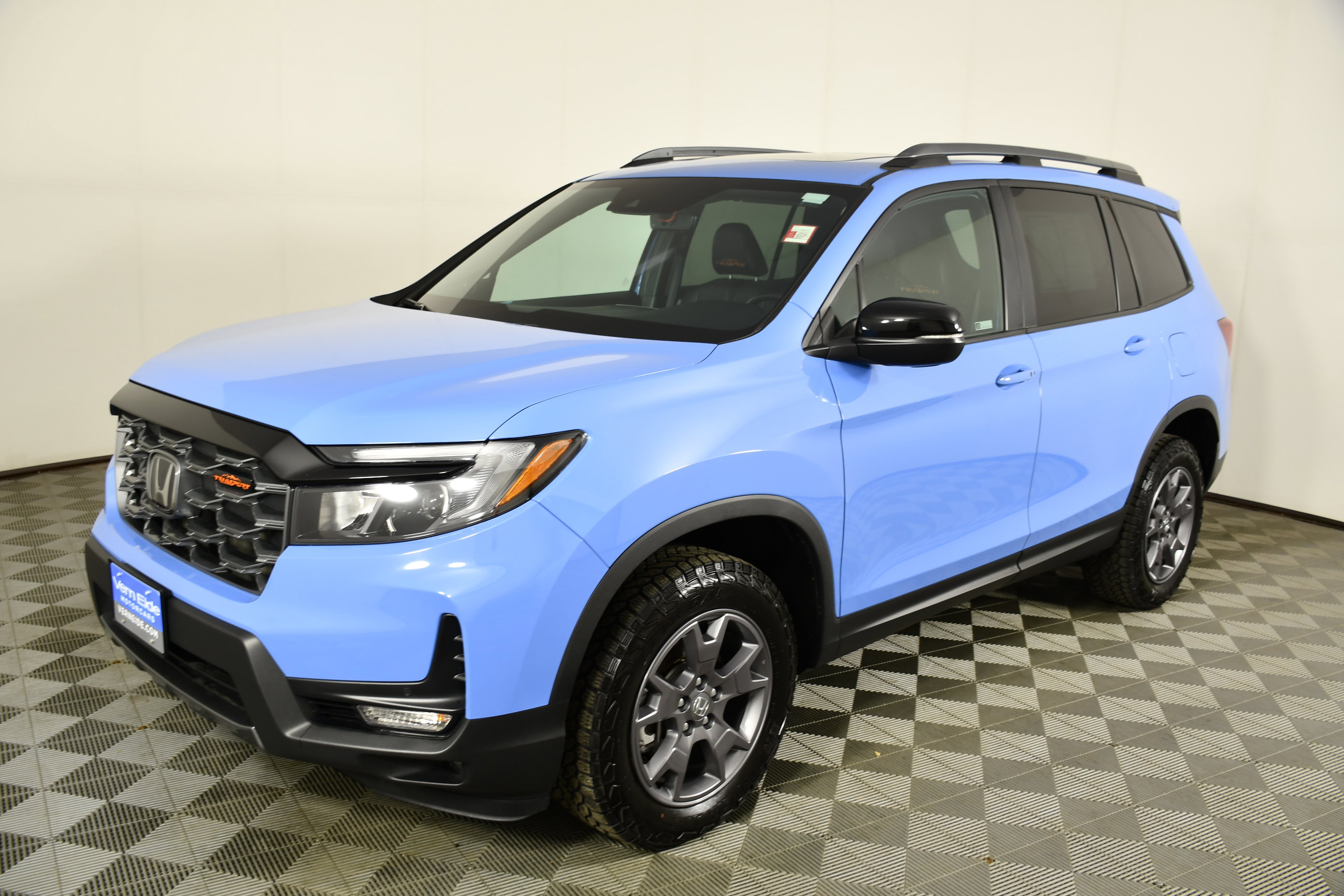 Certified 2024 Honda Passport TrailSport image 10