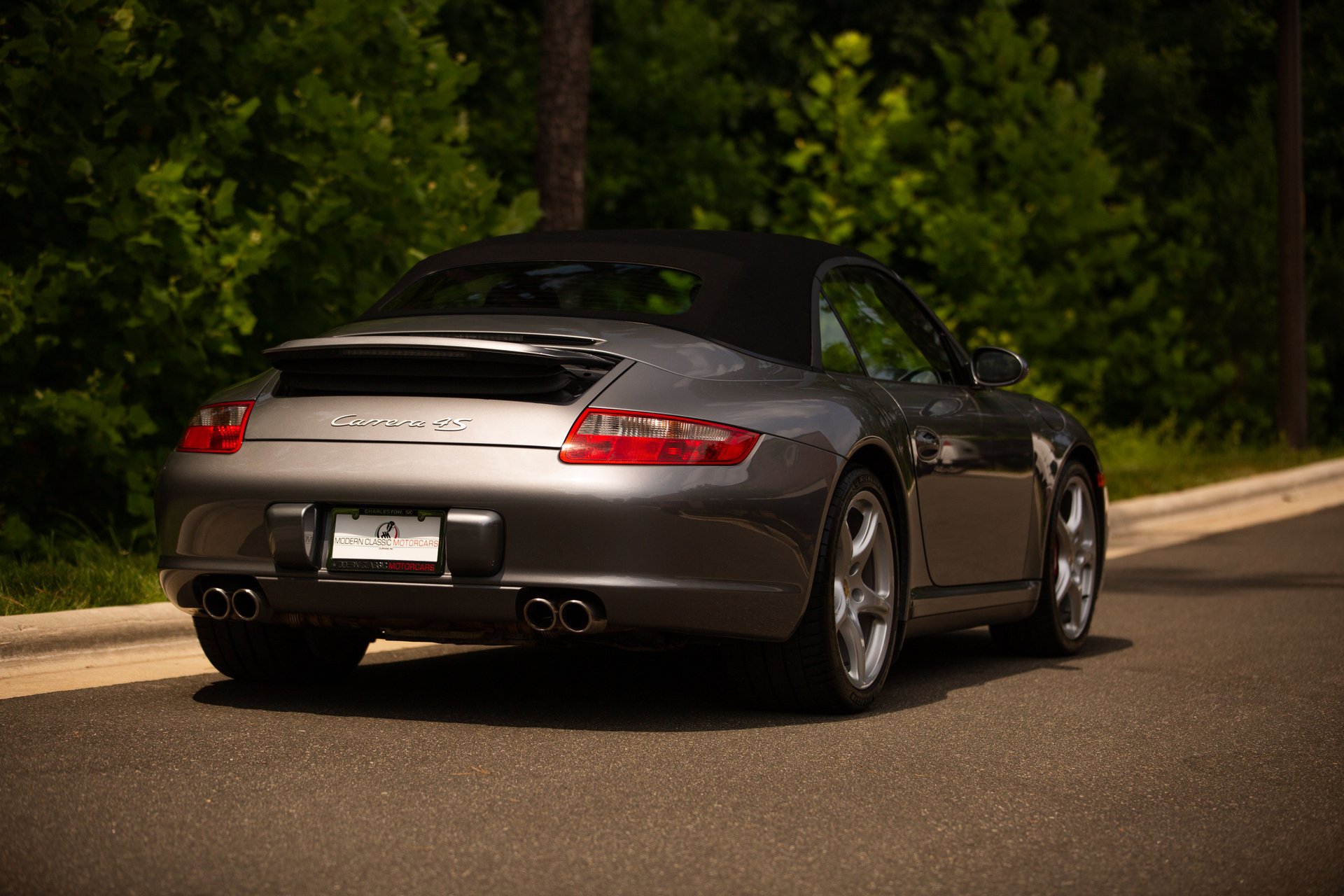 Used 2006 Porsche 911 Carrera 4S AWD/4WD image 13