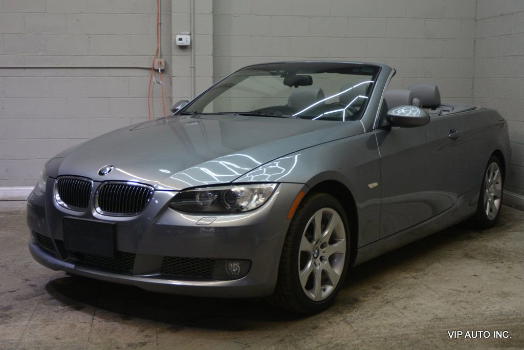 Used 2007 BMW 335i Convertible image 2