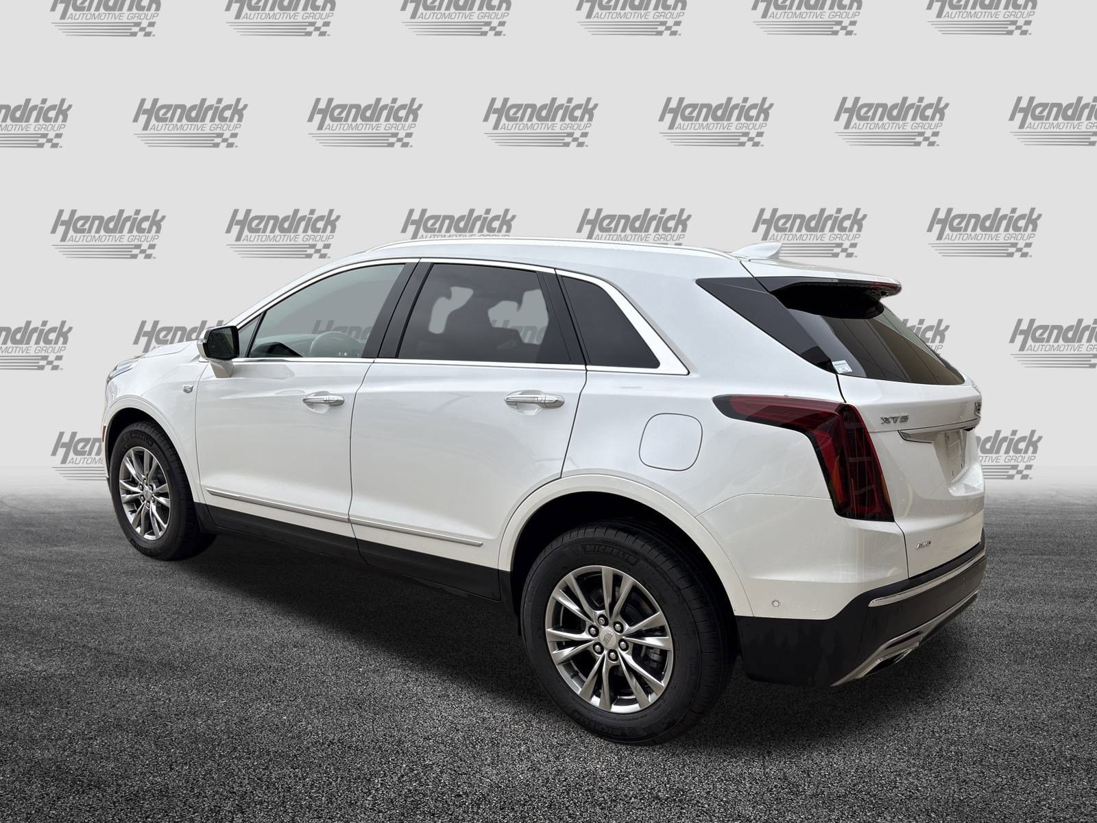 Used 2023 Cadillac XT5 Premium Luxury w/ Technology Package image 8