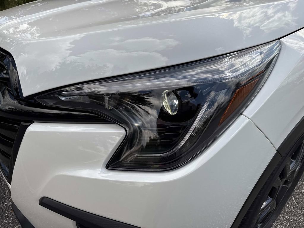 New 2025 Subaru Ascent Bronze Edition w/ Onyx Package image 9