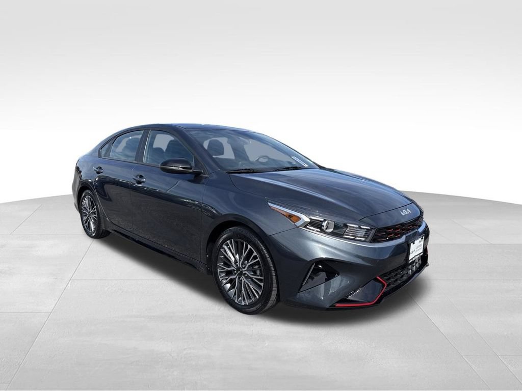 Certified 2023 Kia Forte GT-Line w/ GT-Line Technology Package FWD image 4