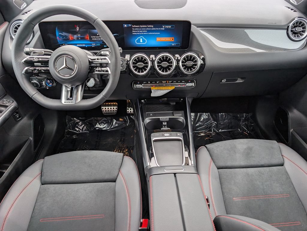 New 2026 Mercedes-Benz GLA 35 AMG 4MATIC image 28