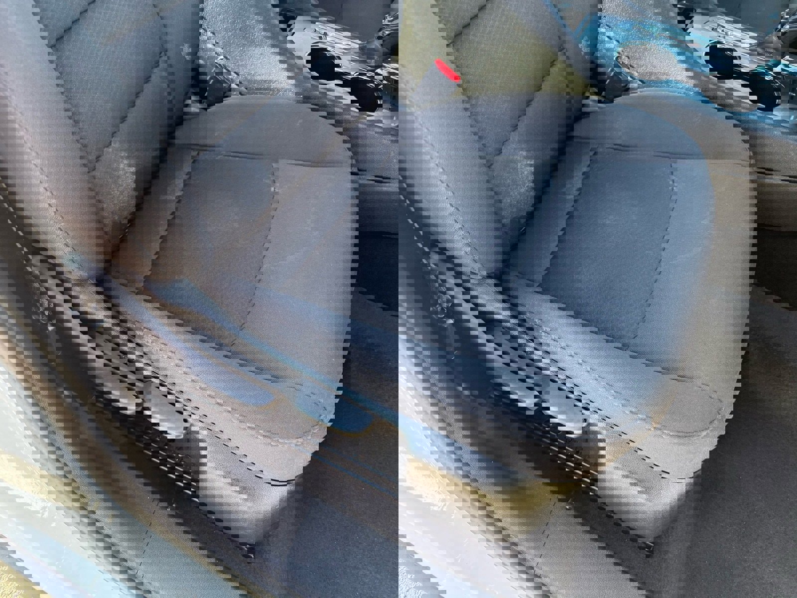 Used 2022 Chevrolet Malibu LT image 33