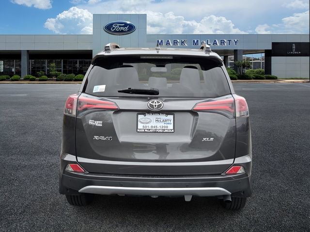 Used 2018 Toyota RAV4 XLE image 4
