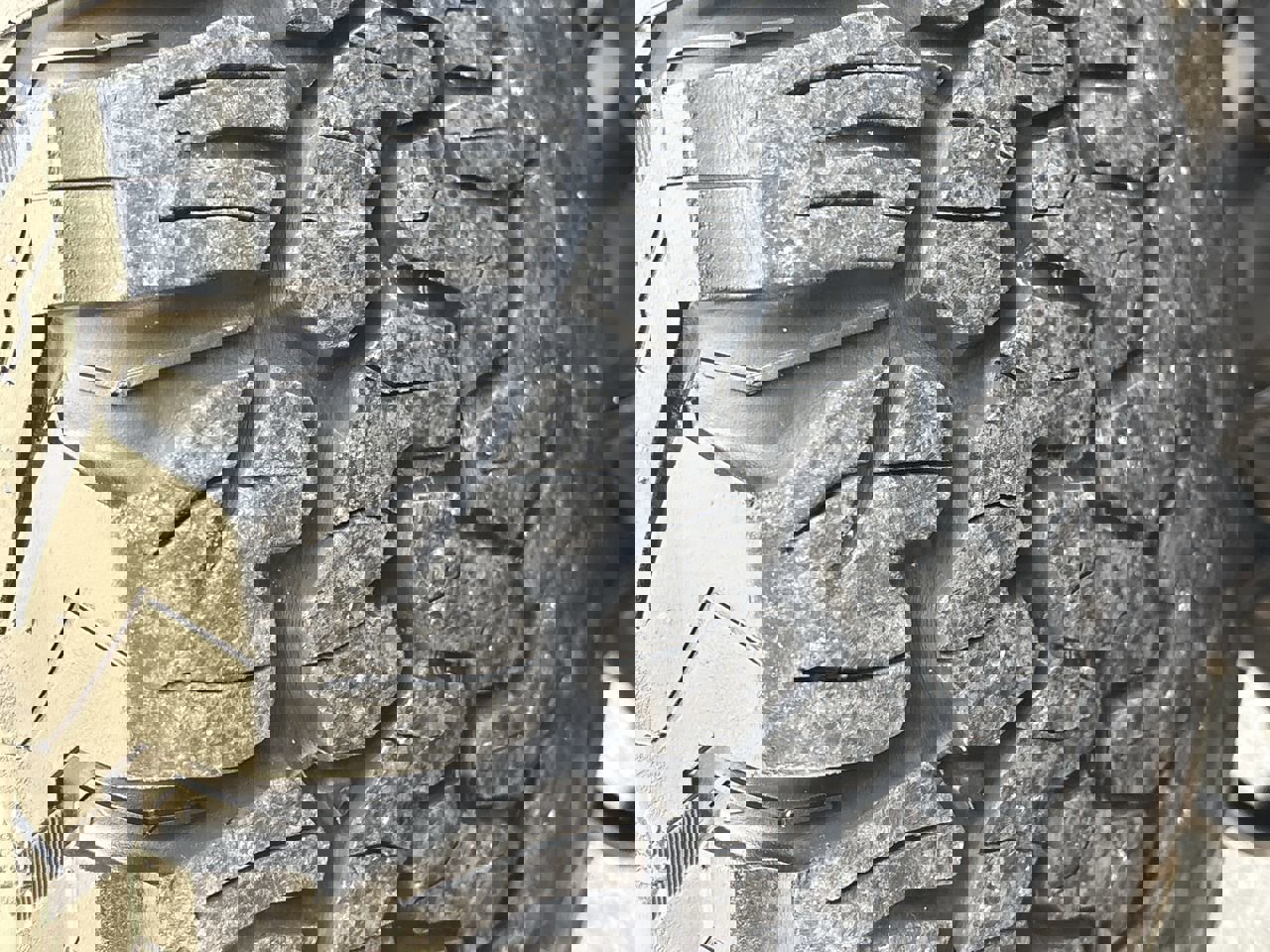 Used 2022 Ford F150 XLT w/ Equipment Group 302A High image 38