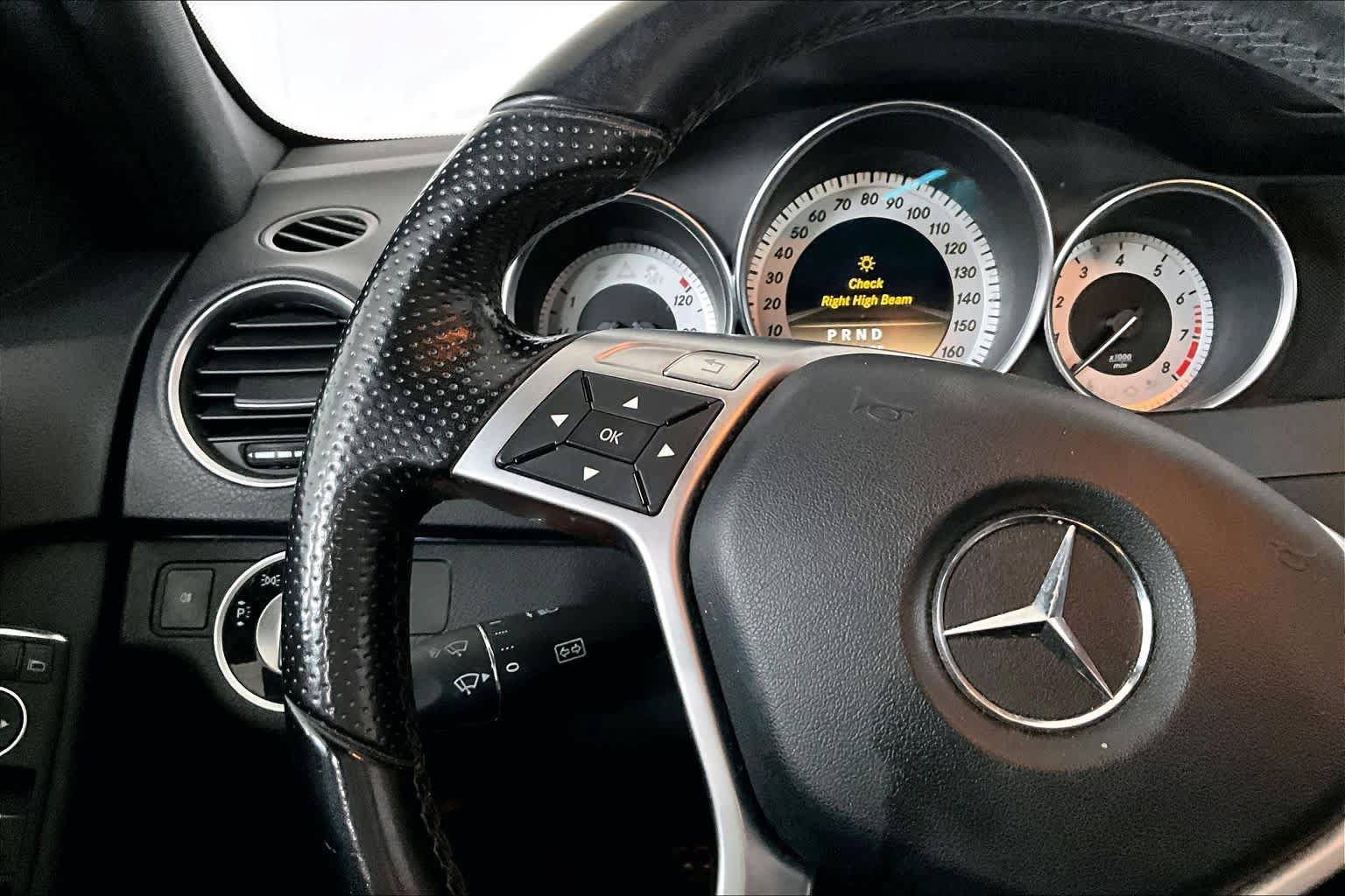 Used 2012 Mercedes-Benz C 300 4MATIC Sedan image 24