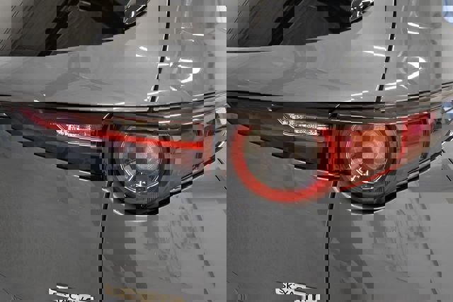 Used 2025 MAZDA CX-30 AWD 2.5 S w/ Preferred Package image 12