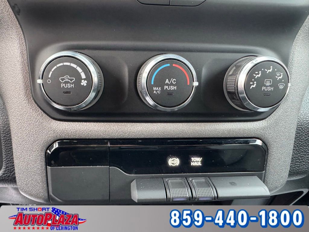 Used 2024 RAM 3500 Tradesman image 34