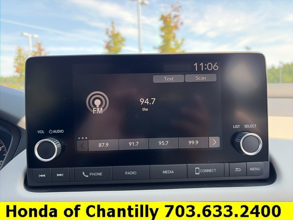 Used 2024 Honda HR-V LX image 14