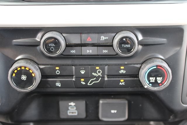 Used 2025 Ford F250 XLT AWD/4WD image 28