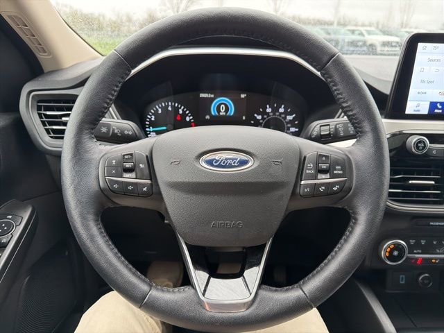 Used 2020 Ford Escape SEL image 42