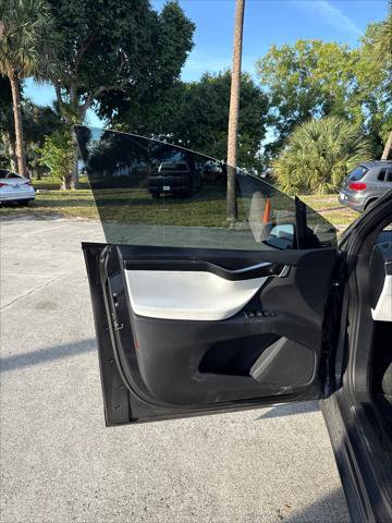 Used 2018 Tesla Model X 100D image 20