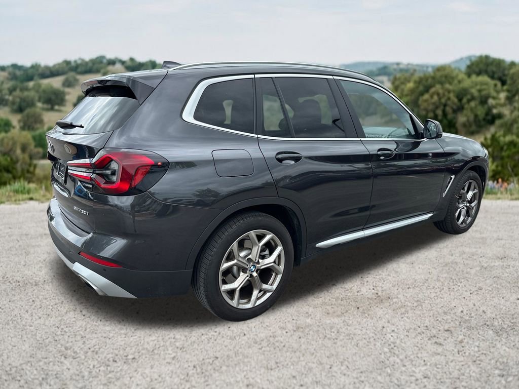 Used 2024 BMW X3 sDrive30i w/ Convenience Package w/ZPA RWD image 9