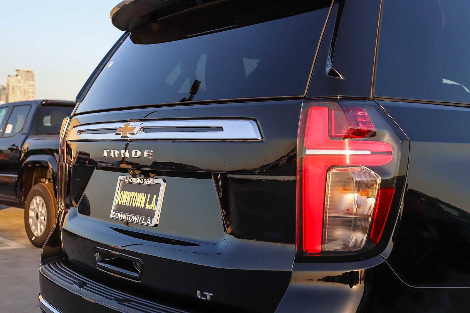Used 2024 Chevrolet Tahoe LT RWD image 9