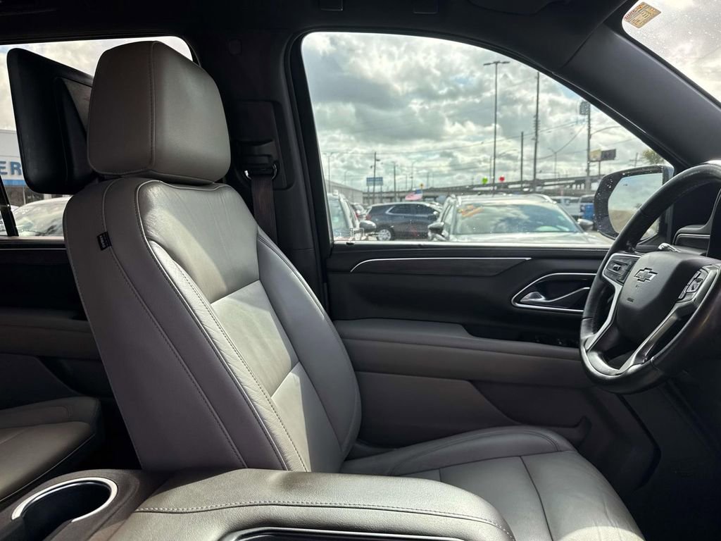 Certified 2021 Chevrolet Tahoe Z71 w/ Z71 Signature Package image 12