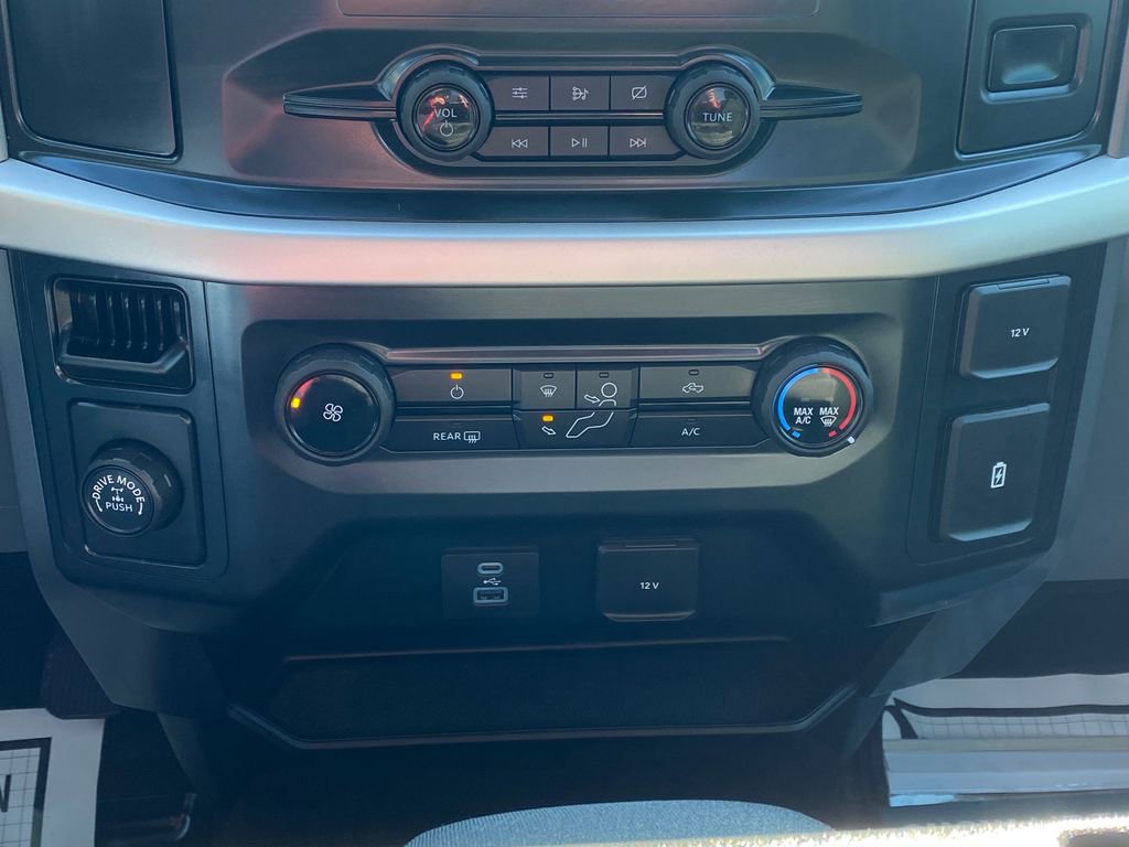 Used 2021 Ford F150 XLT image 21