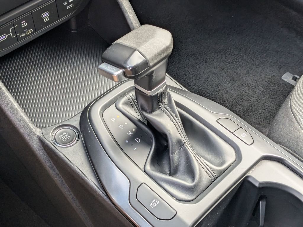 Used 2025 Kia K4 LXS image 22