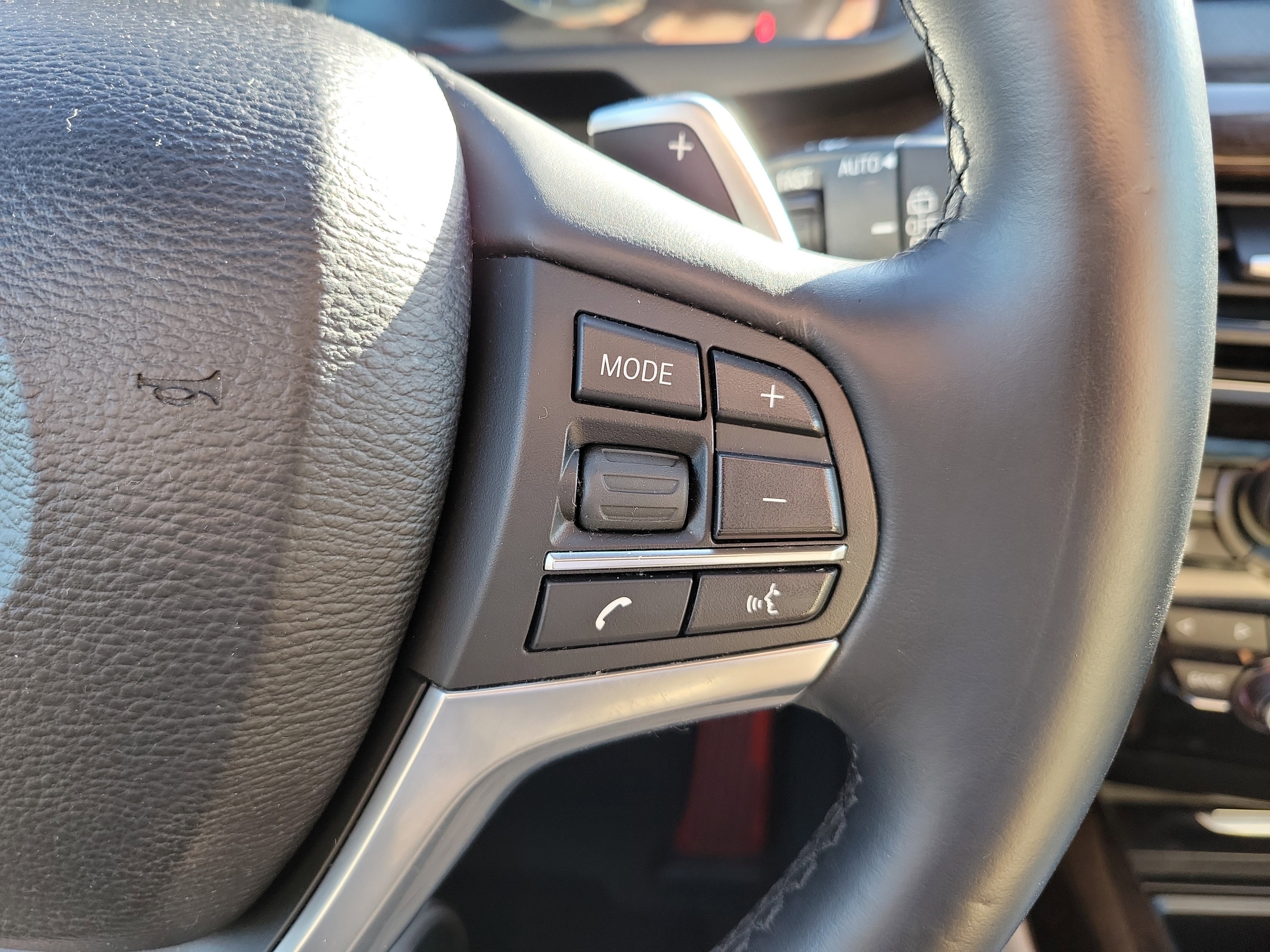 Used 2018 BMW X5 xDrive40e image 30