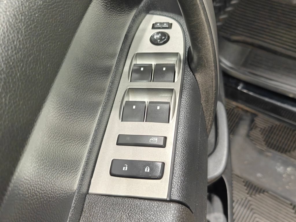 Used 2011 Chevrolet Silverado 2500 LT w/ Snow Plow Prep Package AWD/4WD image 32