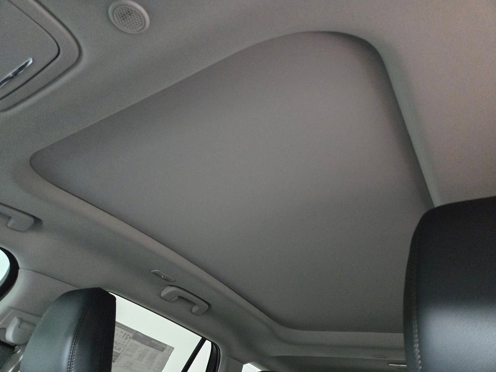 New 2026 Lincoln Aviator 2WD w/ Jet Appearance Package image 12