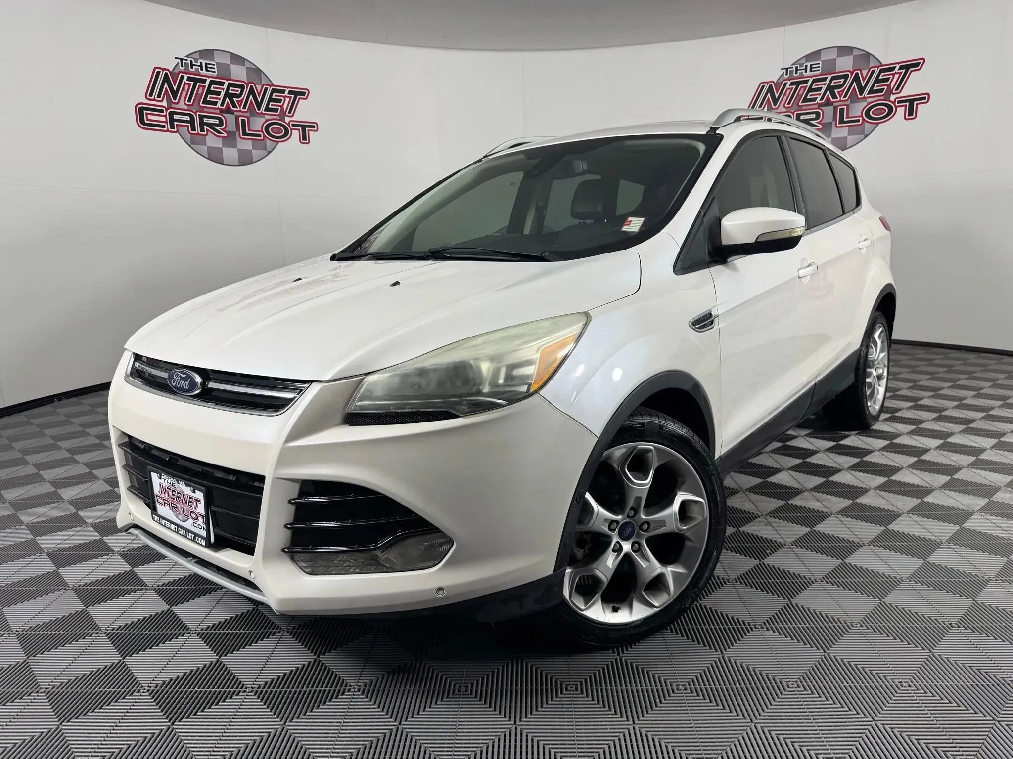 Used 2014 Ford Escape Titanium w/ Equipment Group 401A