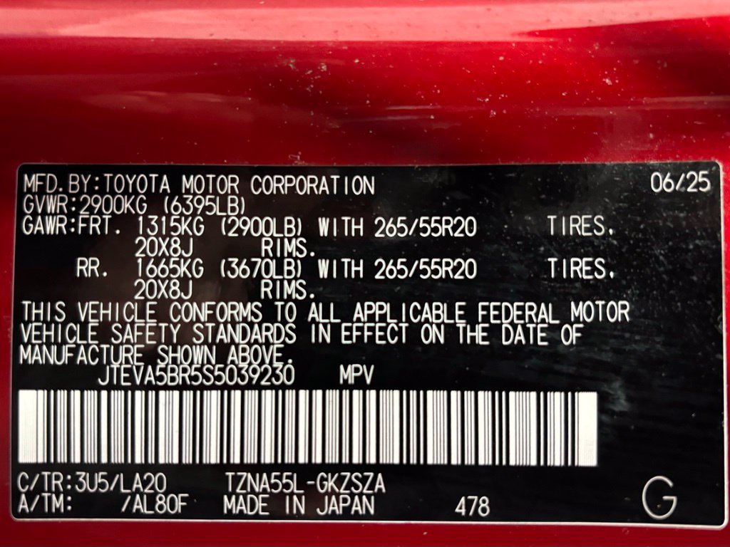 Used 2025 Toyota 4Runner Limited AWD/4WD image 11