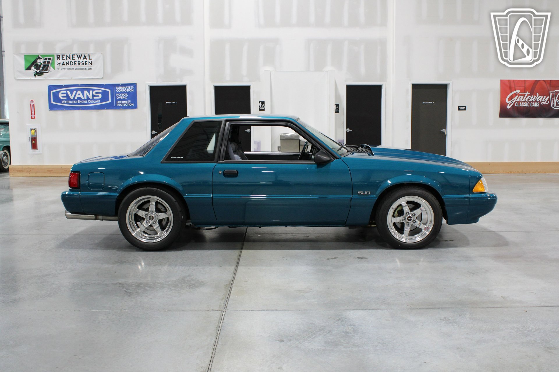 Used 1993 Ford Mustang LX RWD image 17