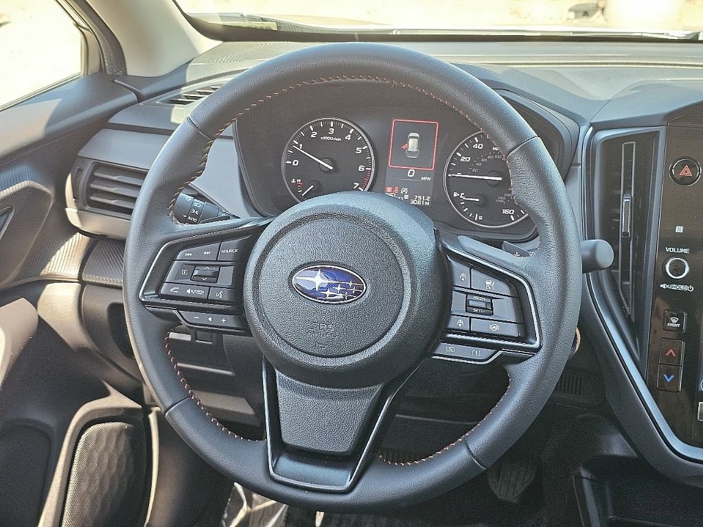 Certified 2025 Subaru Crosstrek 2.5i Limited w/ Crosstrek Mirror Package image 33