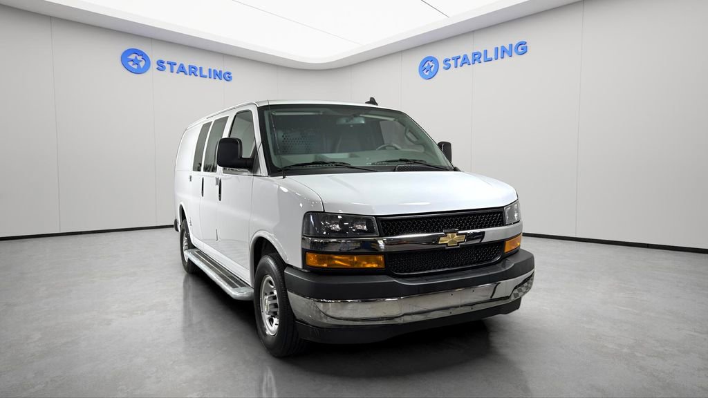 Used 2024 Chevrolet Express 2500 w/ Driver Convenience Package image 17