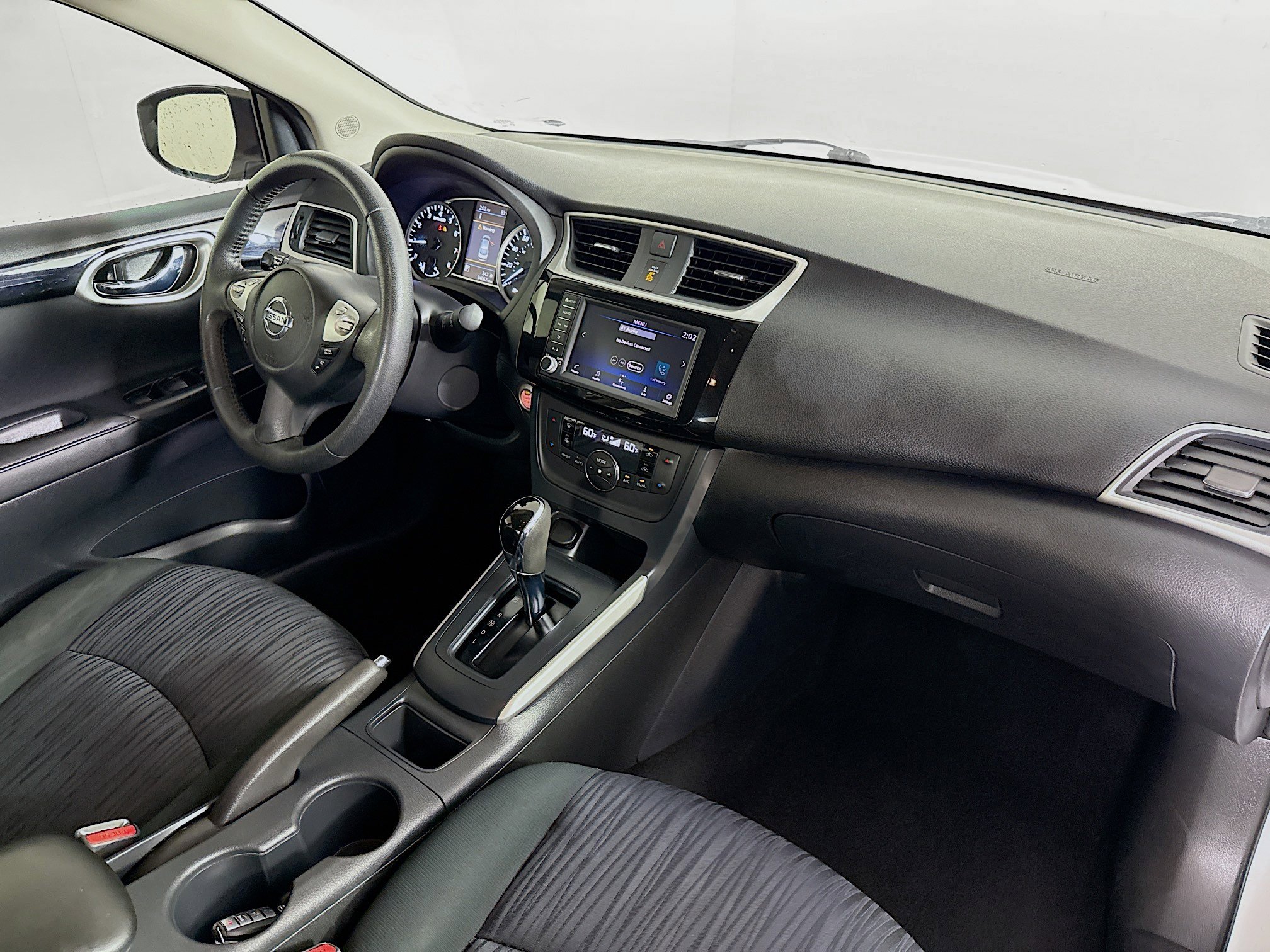Used 2019 Nissan Sentra SV FWD image 34