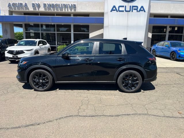 Used 2025 Honda HR-V Sport image 4