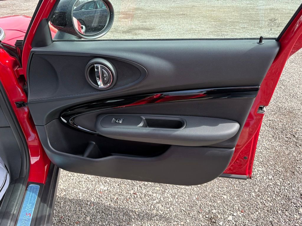 Used 2024 MINI Cooper Clubman S image 15