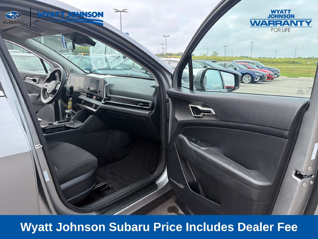 Used 2024 Kia Sportage LX FWD image 36