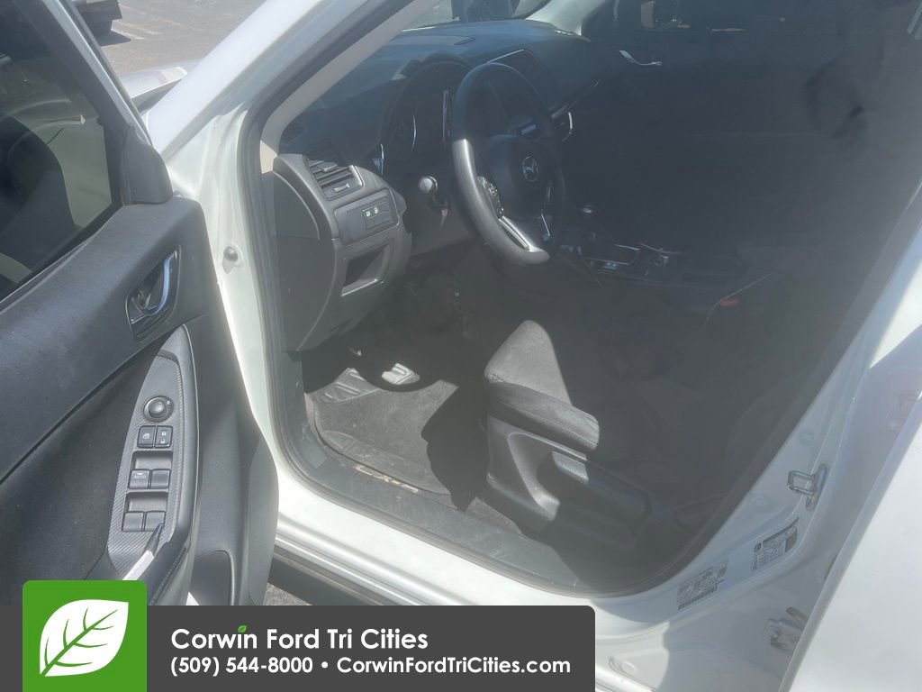 Used 2016 MAZDA CX-5 Sport image 2