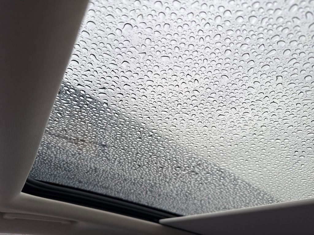 Used 2017 Ford Edge Titanium w/ Equipment Group 301A image 2