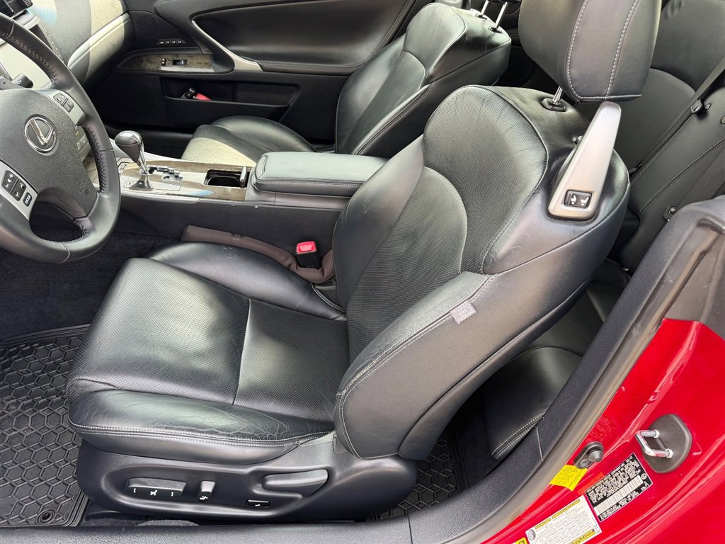 Used 2012 Lexus IS 350C w/ Luxury Pkg image 10