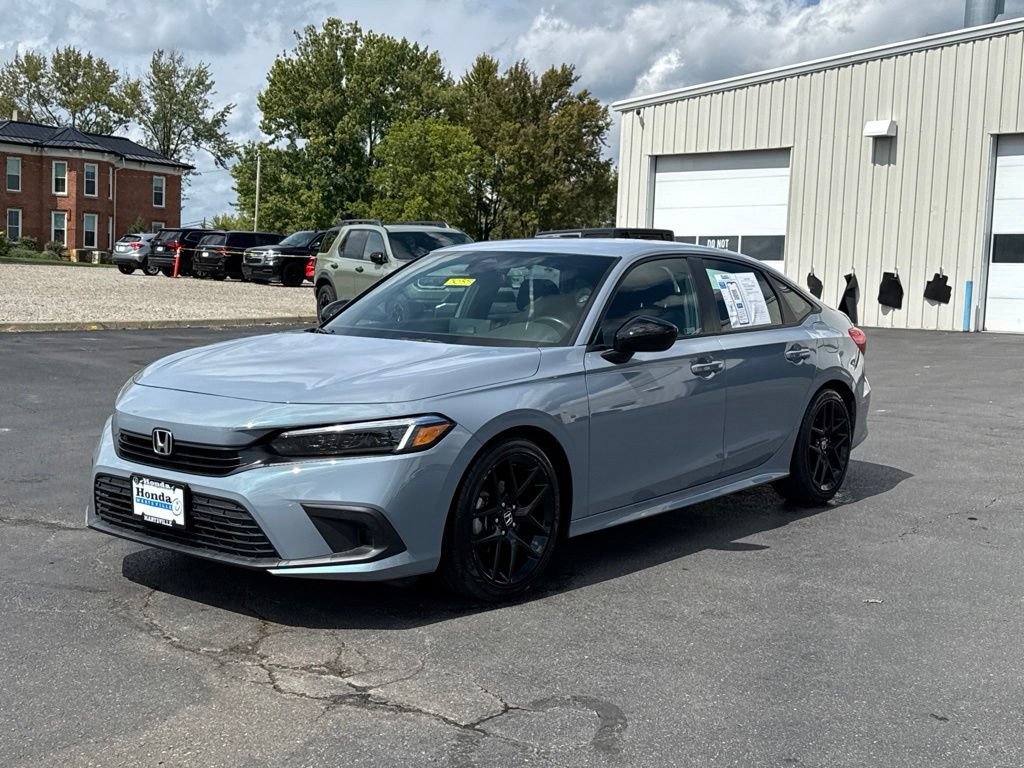 Used 2024 Honda Civic Sport image 3