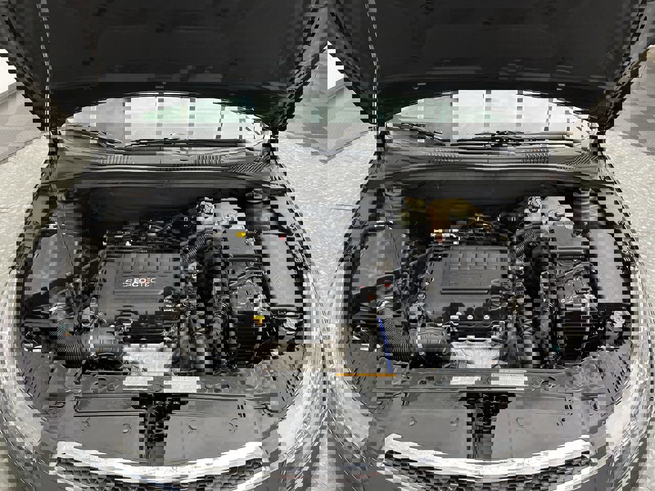 Used 2014 Chevrolet Cruze LT w/ RS Package FWD image 23