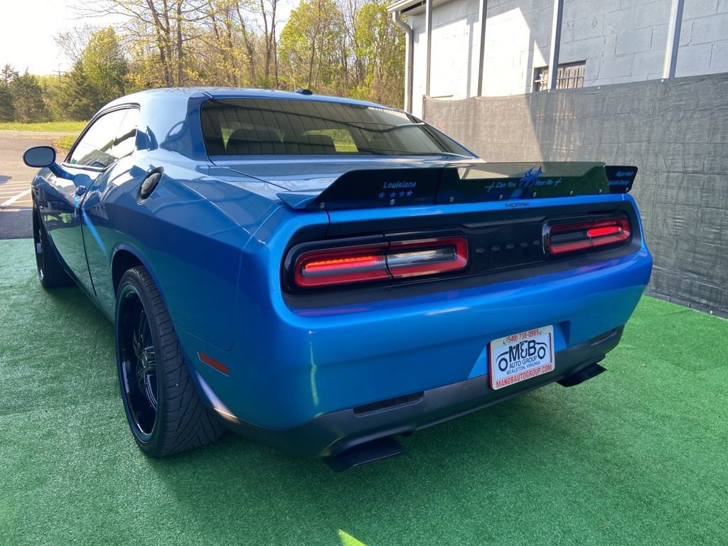 Used 2015 Dodge Challenger R/T w/ Quick Order Package 22B R/T RWD image 7