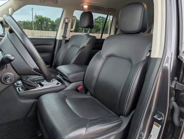 Used 2022 INFINITI QX80 Luxe w/ Cargo Package AWD/4WD image 23