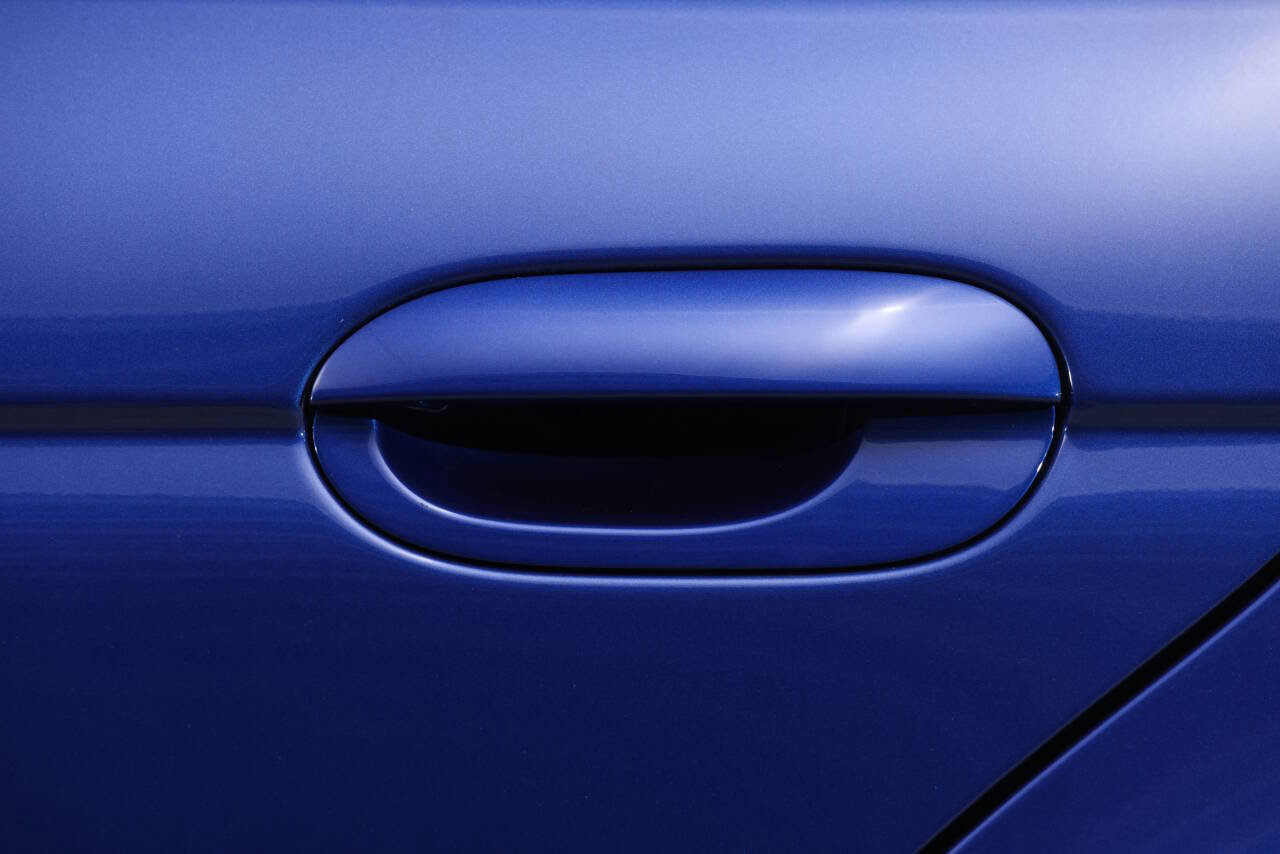 Used 2002 BMW M5 image 37