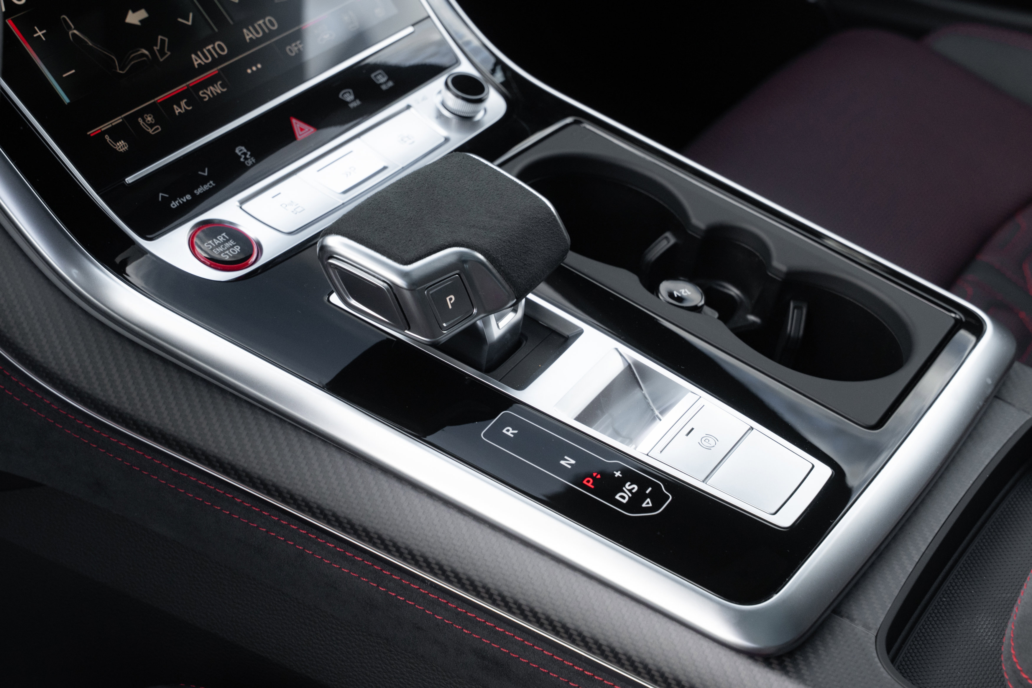 New 2026 Audi RS Q8 performance image 21