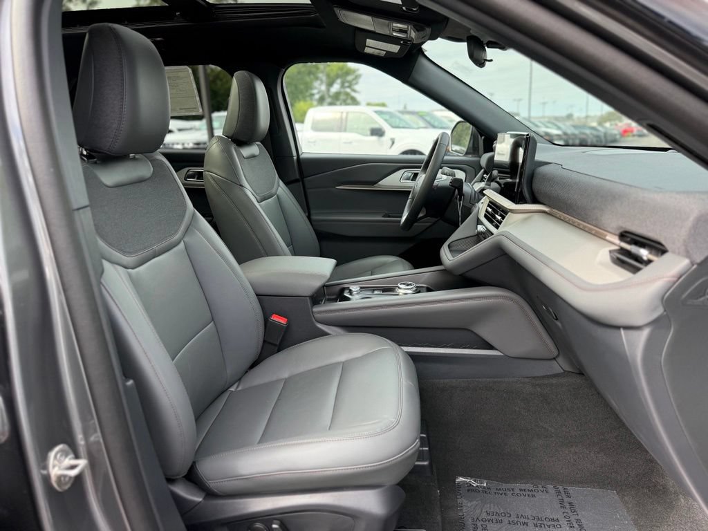New 2027 Ford Explorer Active w/ Active Comfort Package AWD/4WD image 14