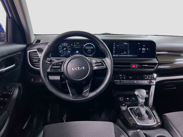 Certified 2024 Kia Seltos S image 22