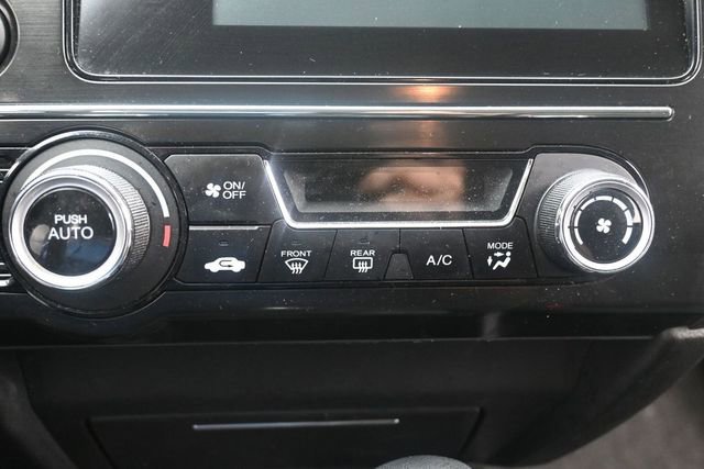 Used 2015 Honda Civic SE image 11