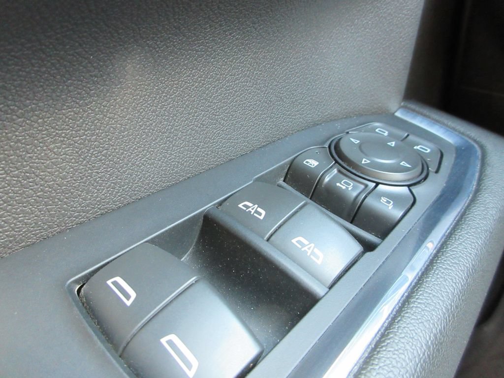Certified 2024 Chevrolet Silverado 2500 High Country w/ High Country Premium Package AWD/4WD image 33